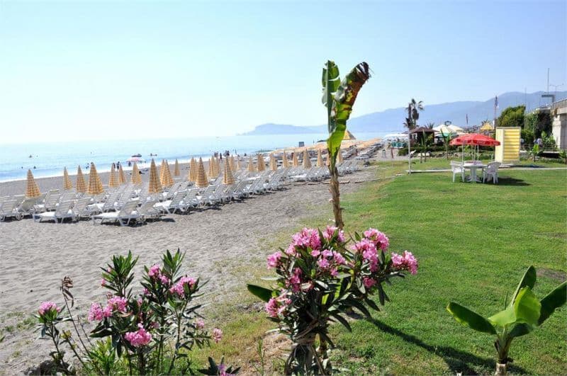 Deha Hotel
