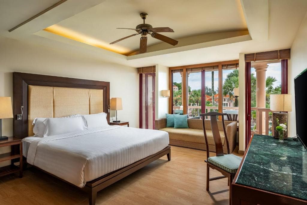 Centara Grand Beach Resort Phuket