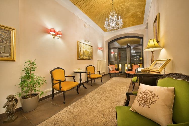 Angelis Hotel