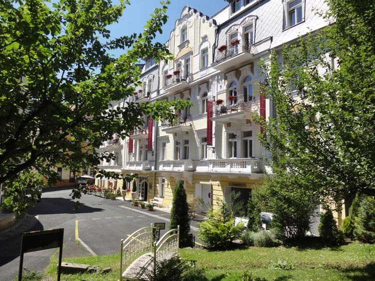 Residence Romanza Hotel