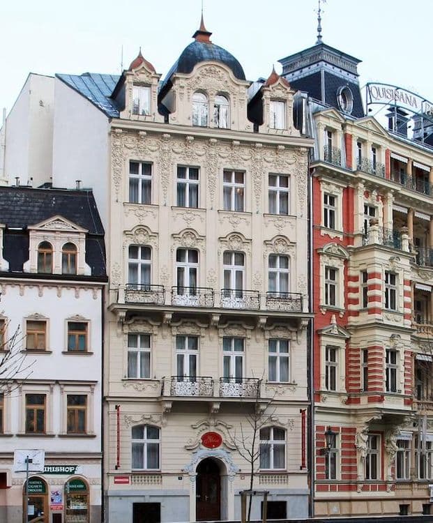 Alisa Hotel
