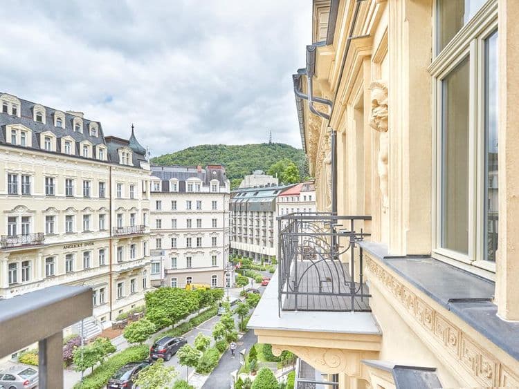 Iris Spa Hotel
