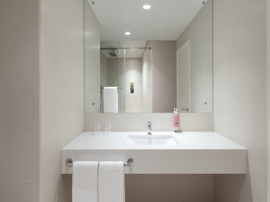 Rove Healthcare City - Bur Dubai