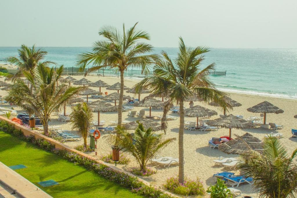 Lou Lou a Beach Resort