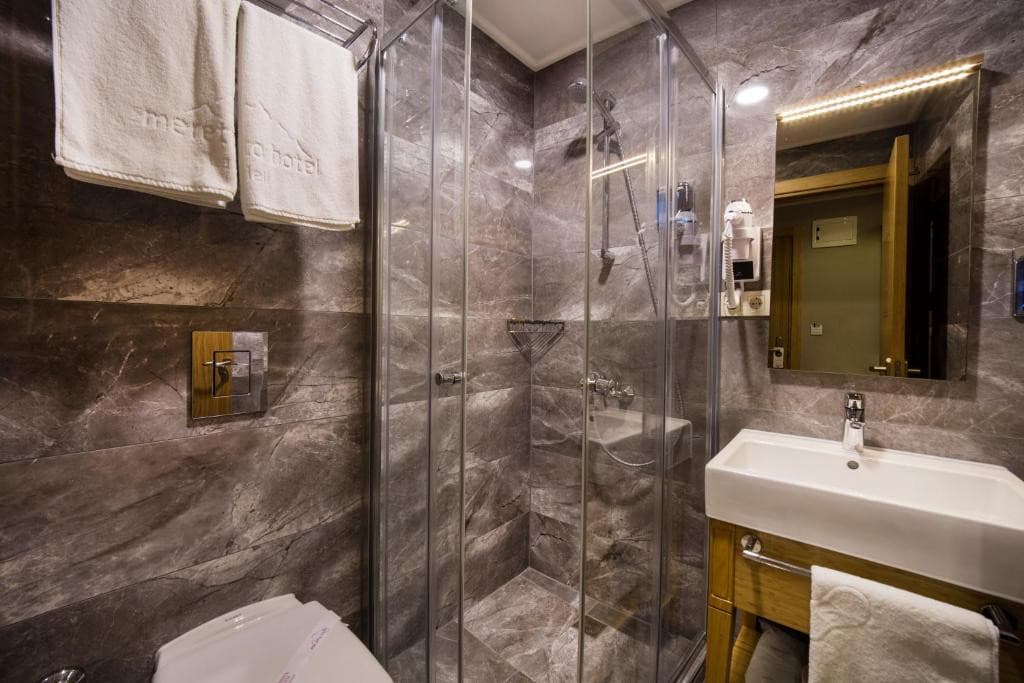 THE MERETTO HOTEL LALELI