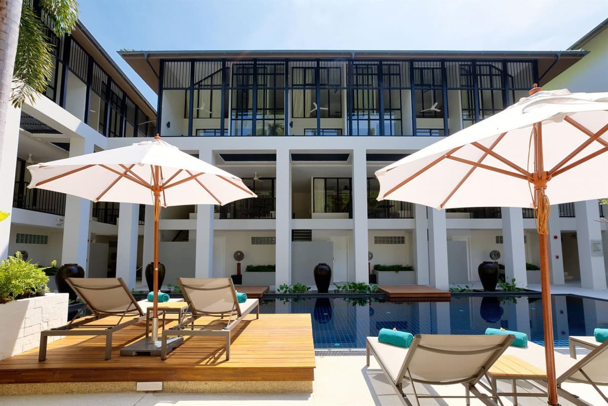Outrigger Surin Beach Resort (Ex Manathai Surin Phuket)