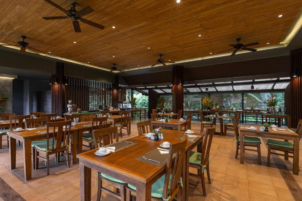 Khao Lak Wanaburee Resort