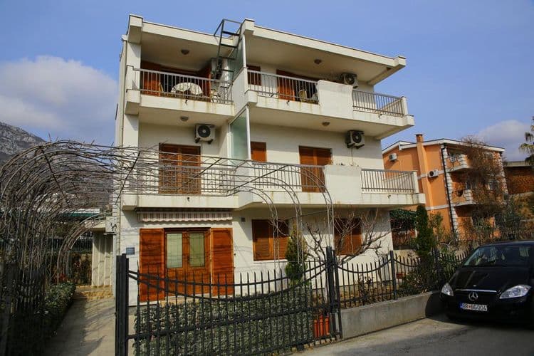 Jasmina Villa