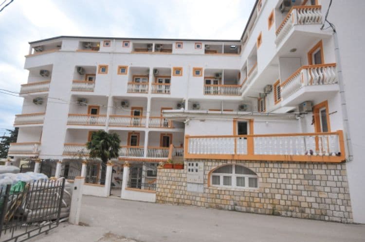 Montenegro Canj