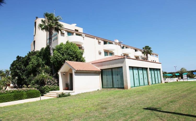 Mandalena Hotel Apartments