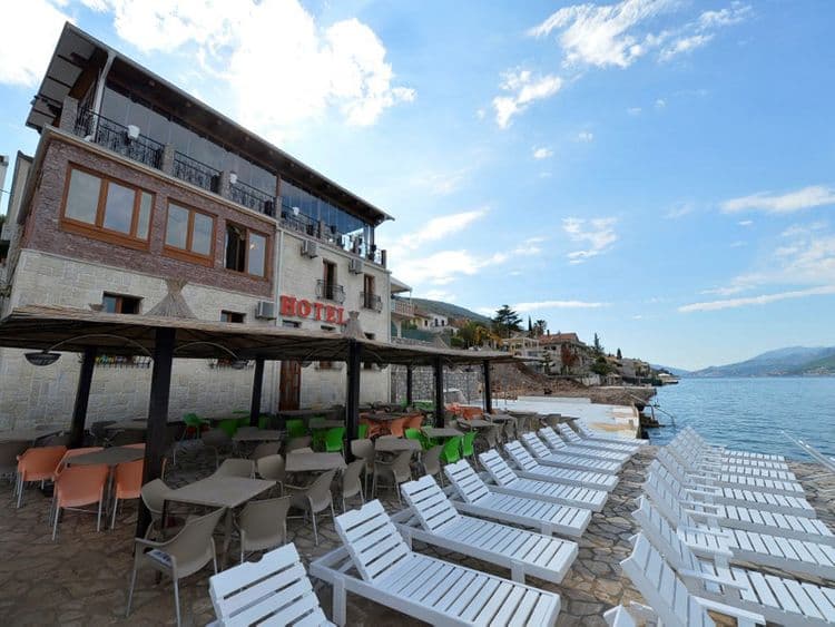 Anderba Hotel