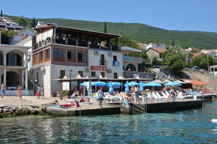 Anderba Hotel