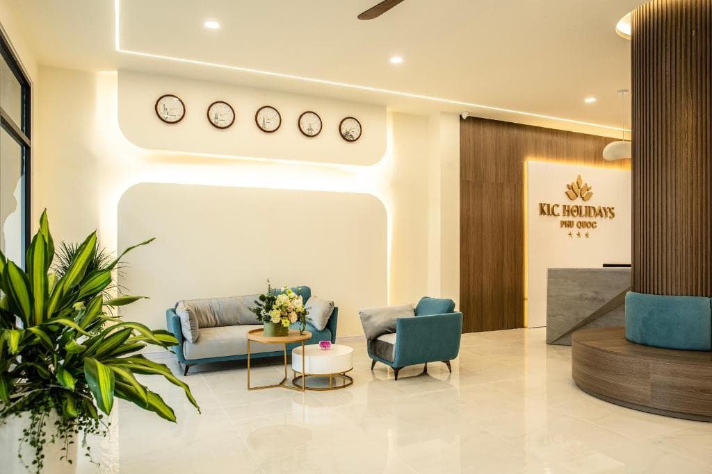 KLC HOLIDAYS