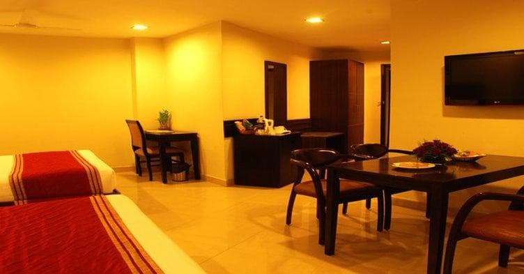 HOTEL CLASSIC DIPLOMAT DELHI AIRPORT