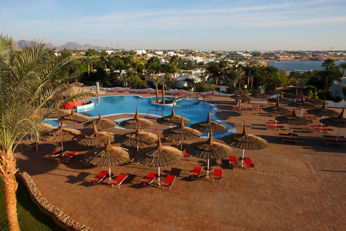 DOMINA CORAL BAY HAREM JUNIOR SUITE