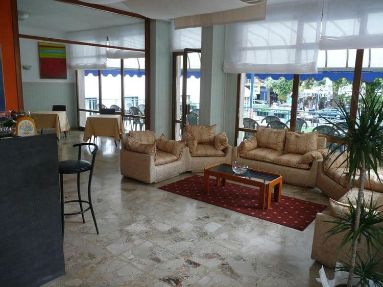 Azzorre & Antille Hotel