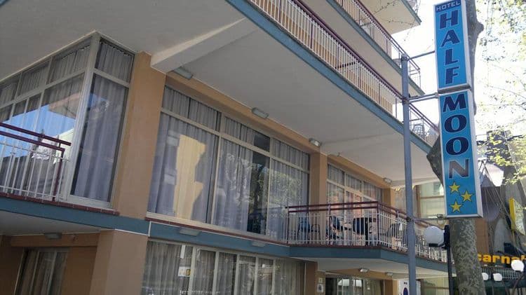 Half Moon Hotel