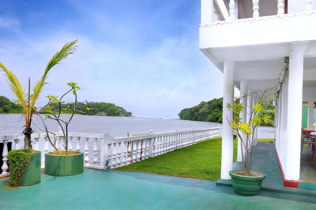 Orchid Hotel
