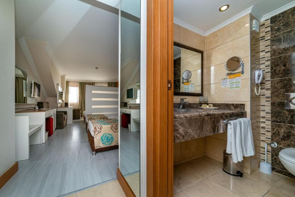 Hane Family Resort Hotel