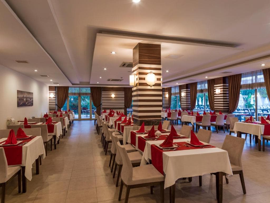 Hane Family Resort Hotel