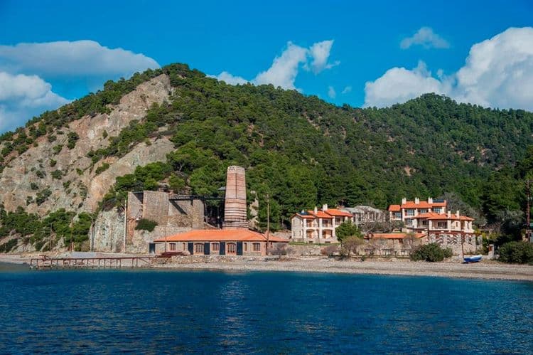 Kaminos Resort — Natural Senses