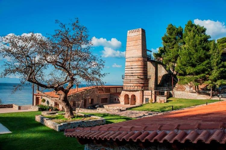 Kaminos Resort — Natural Senses