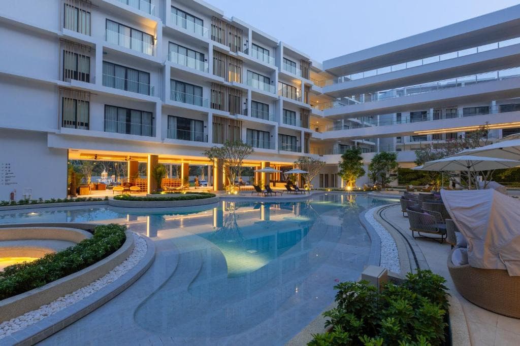 Laya Resort Phuket Island (Ex. Wanda Vista)