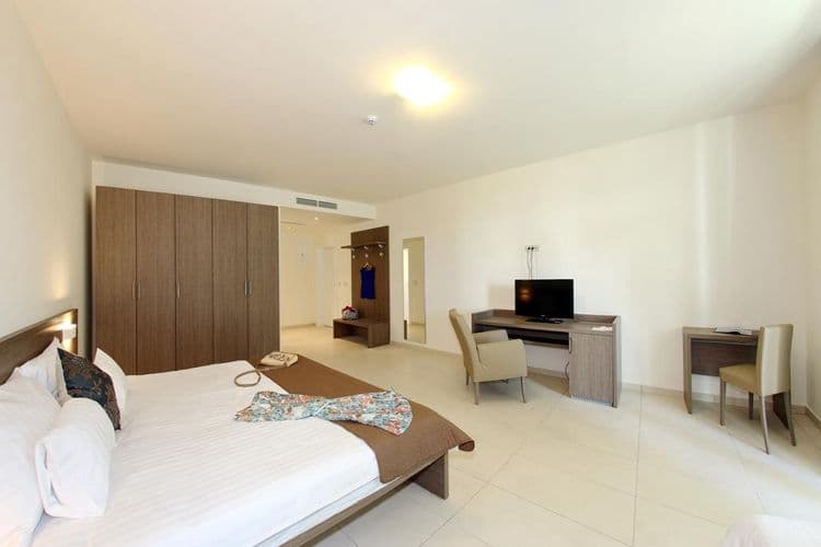 Crvena Luka Hotel & Resort