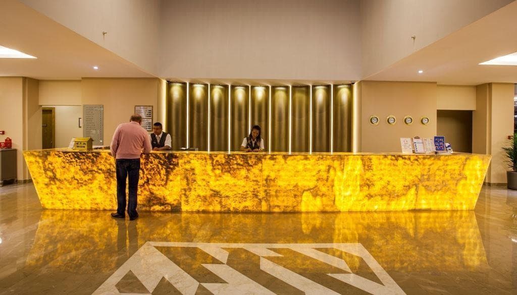 Side Star Beach Hotel