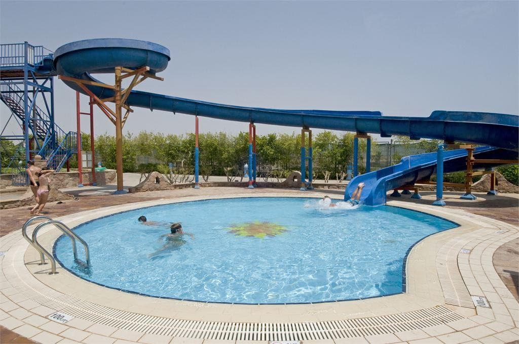 Dreams Beach Resort