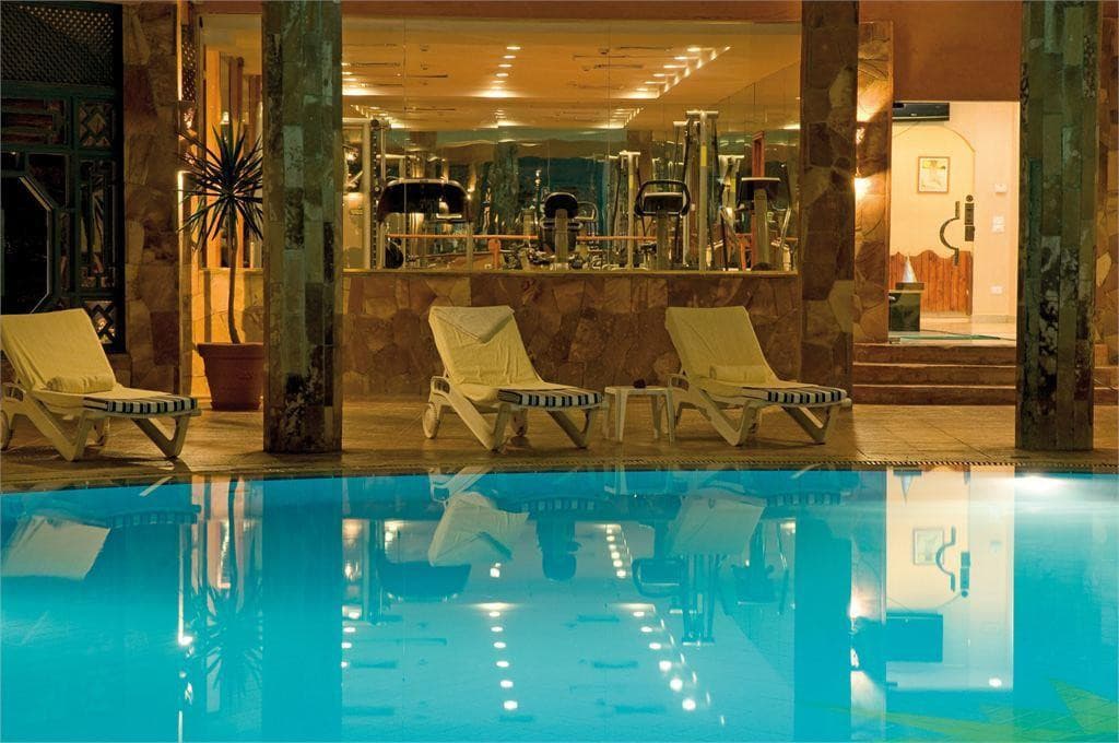 Dreams Beach Resort