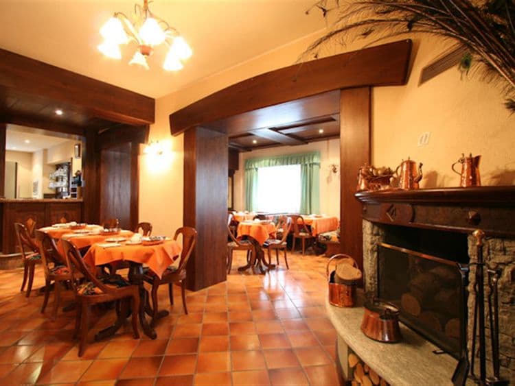 Chateau Des Dames Hotel
