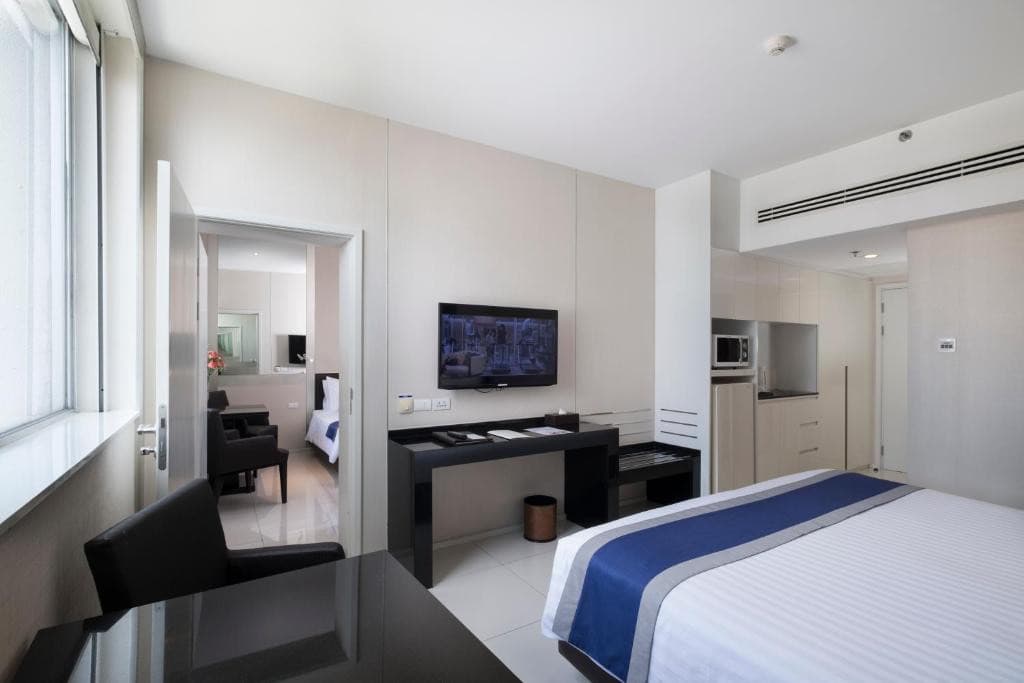 MANDARIN HOTEL MANAGED BY CENTRE POINT