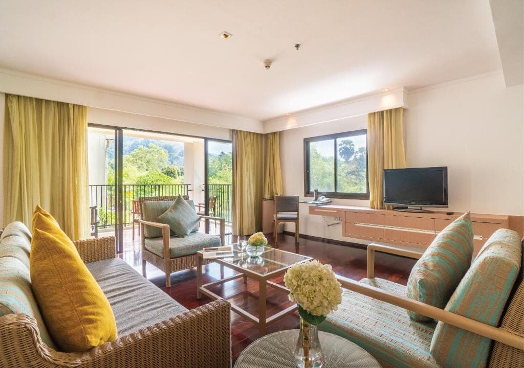 Radisson Resort And Suites Phuket