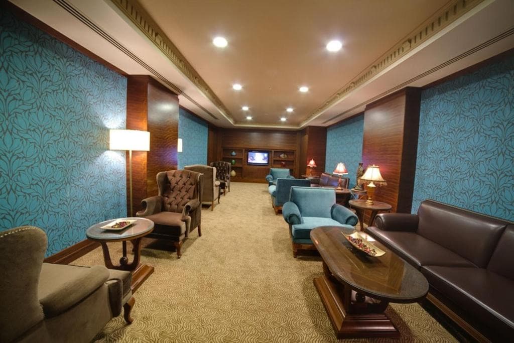 ORAN HOTEL