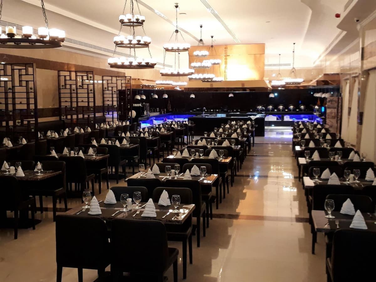 Mirage Bab Al Bahr Beach Hotel