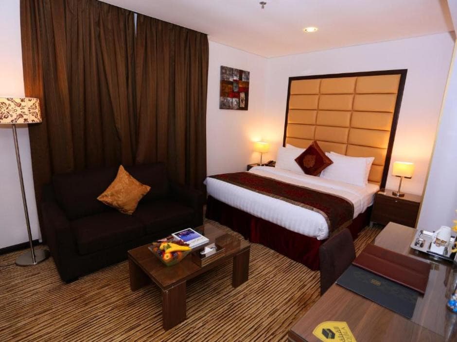 Al Hamra Hotel