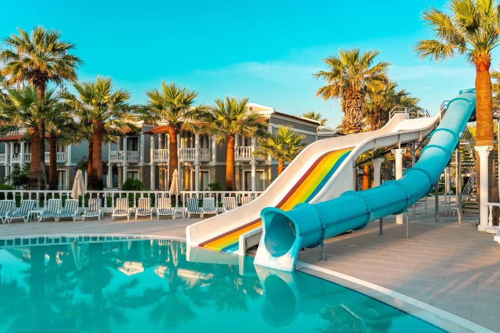 Club Tarhan Serenity