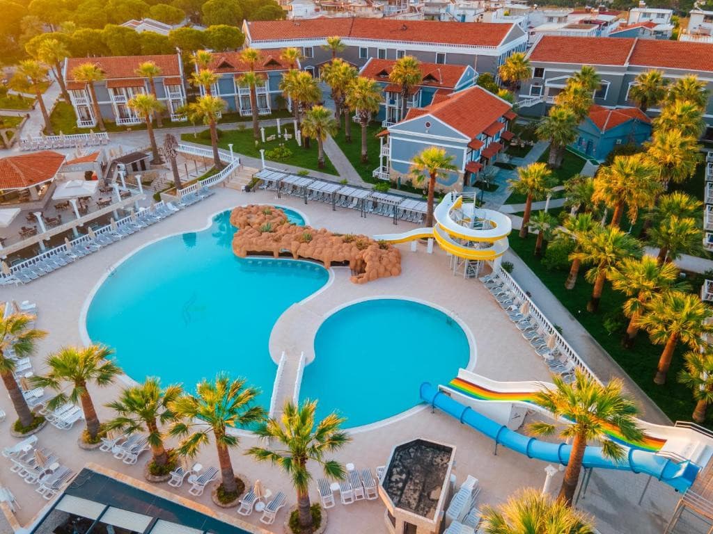Club Tarhan Serenity