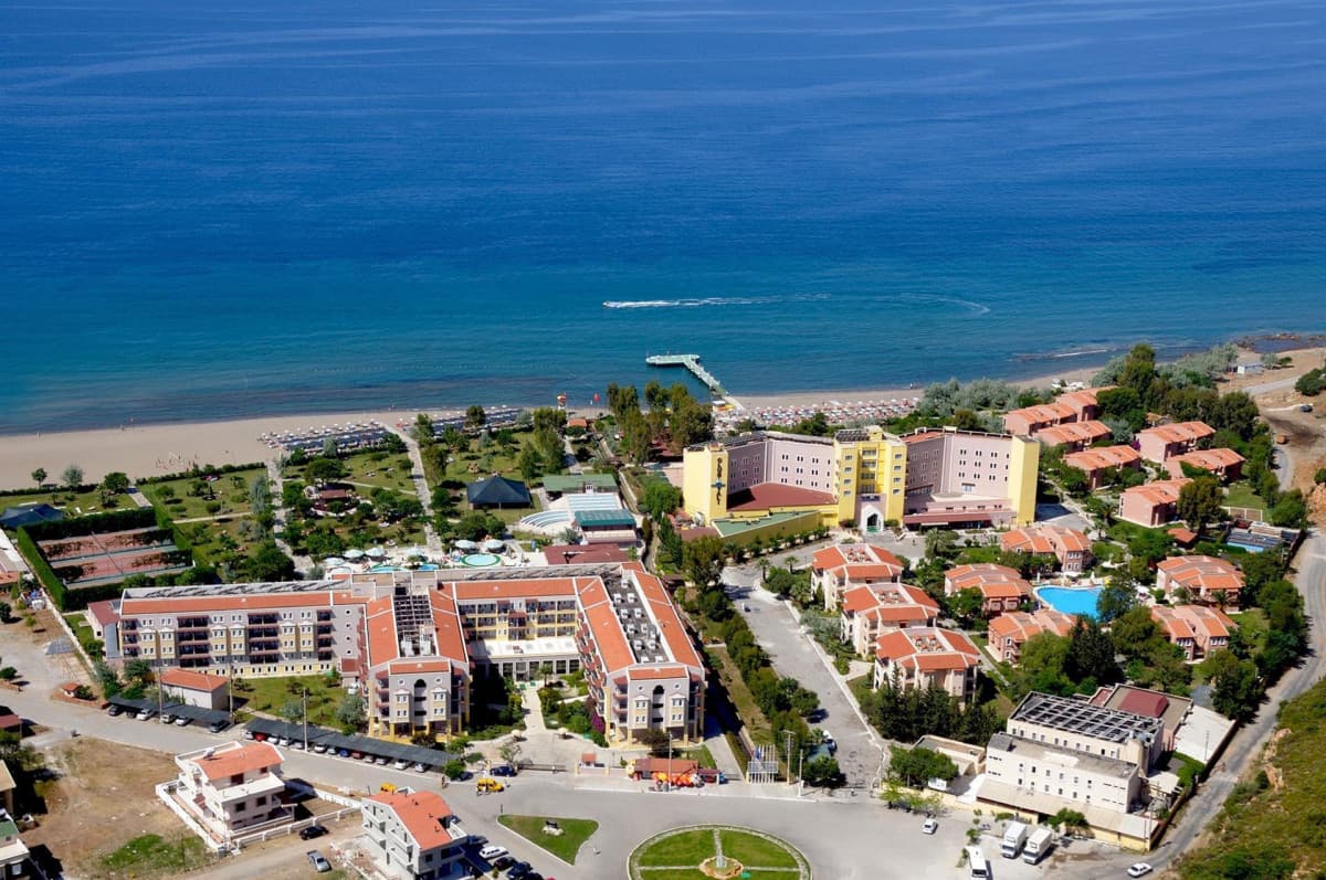 Cactus Club Yali Hotels & Resort