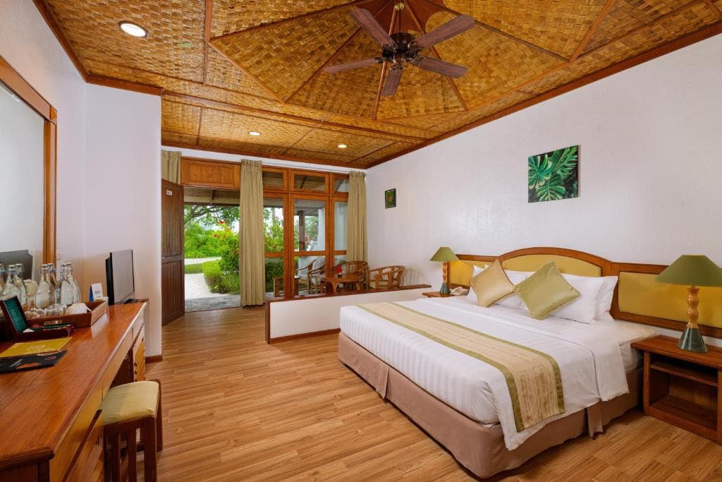 Bandos Island Resort & Spa