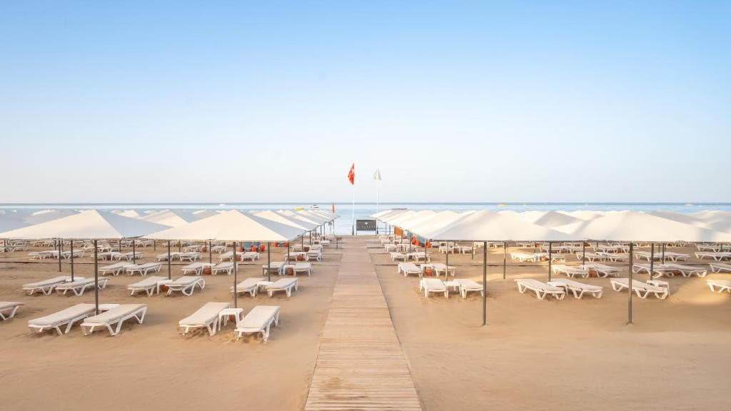 Miramare Queen Hotel