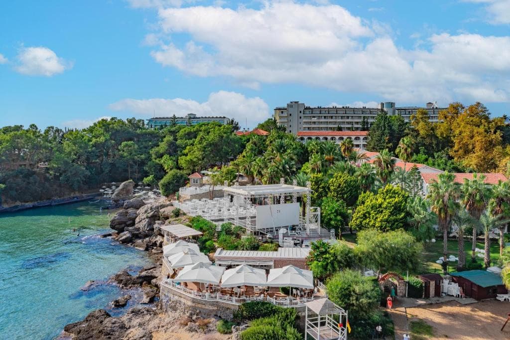 Utopia Beach Club