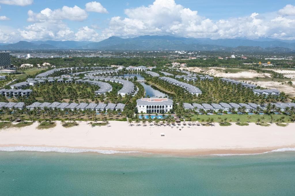 Melia Vinpearl Cam Ranh Beach Resort 5* - Cam Ranh