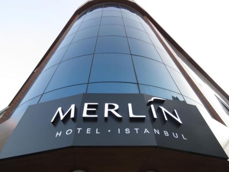 MERLIN HOTEL