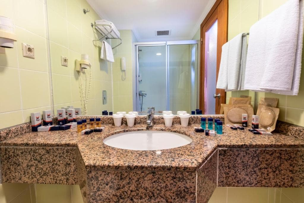 Viking Park Hotel & Spa