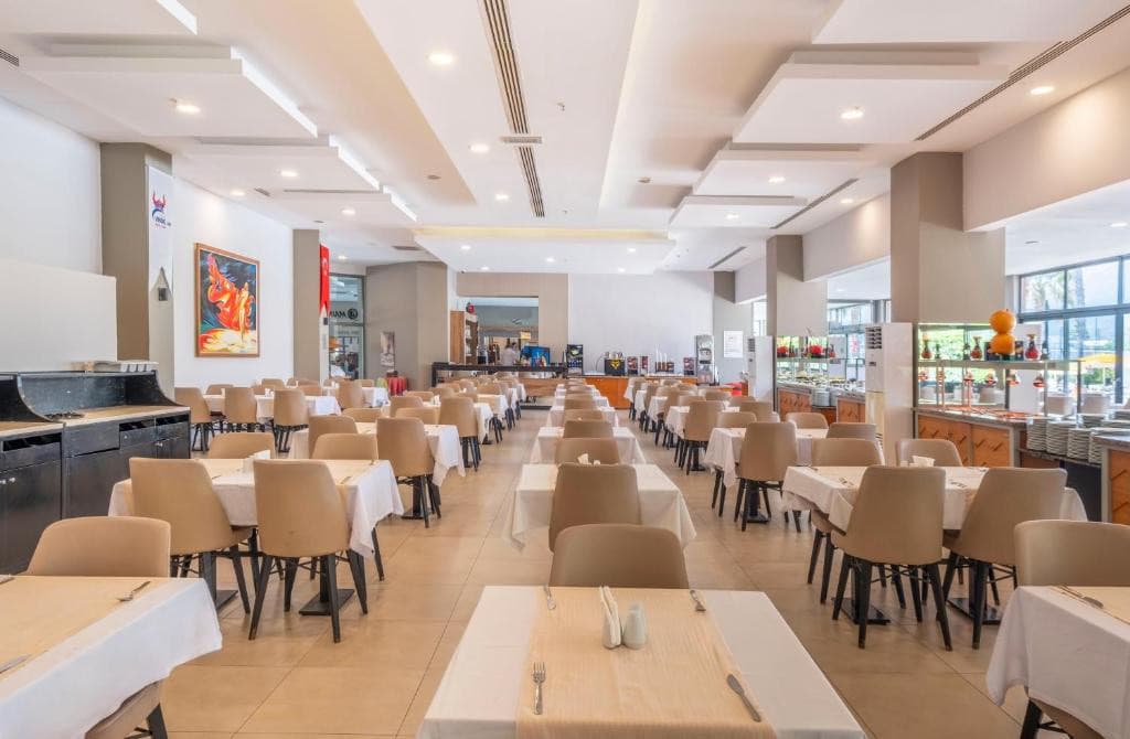 Viking Park Hotel & Spa