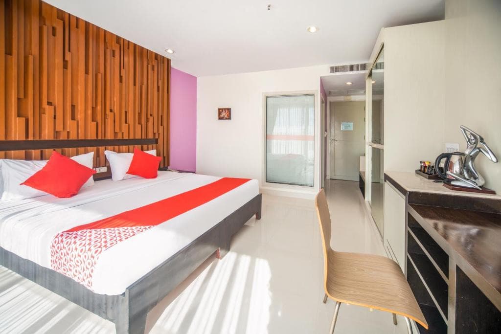 I Dee Hotel