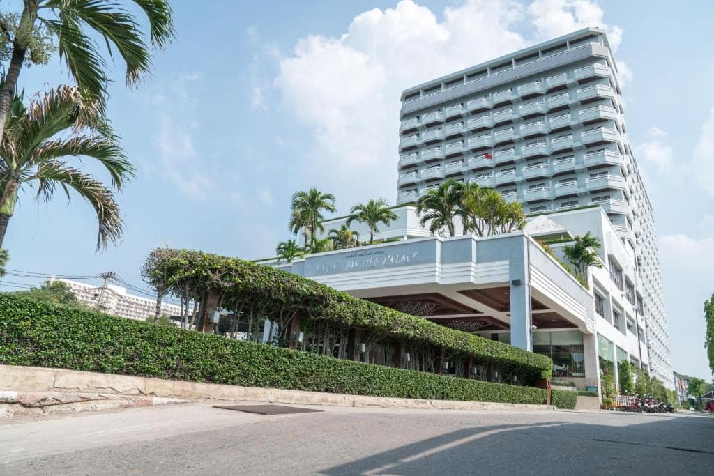 Grand Jomtien Palace Hotel