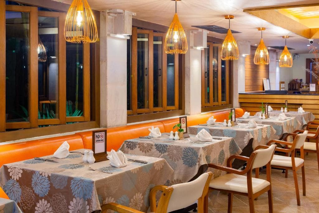 Seaview Patong Hotel